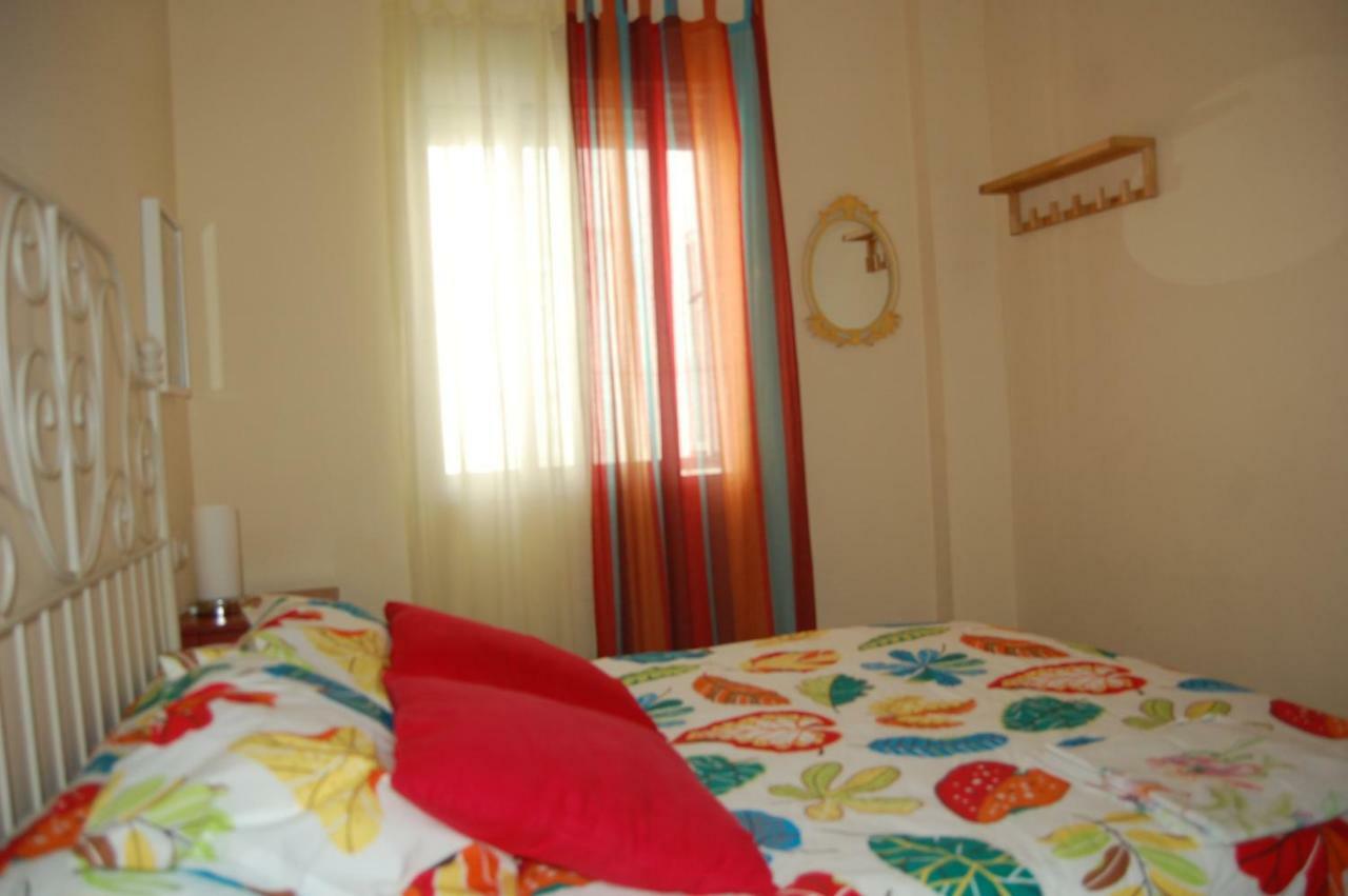 Apartment Verde, Tranquilo, 2 D, Parking Opcional Sevilla